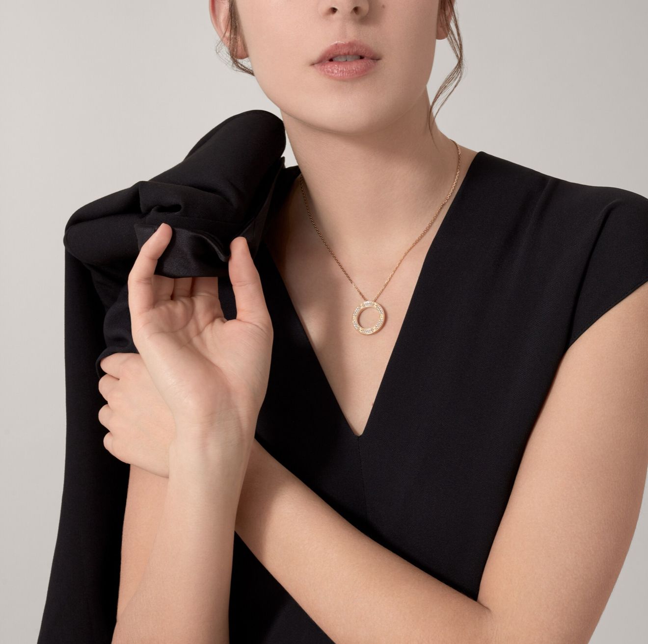 C.ARTIER LOVE PENDANT PAVED (18K YELLOW GOLD PLATED)