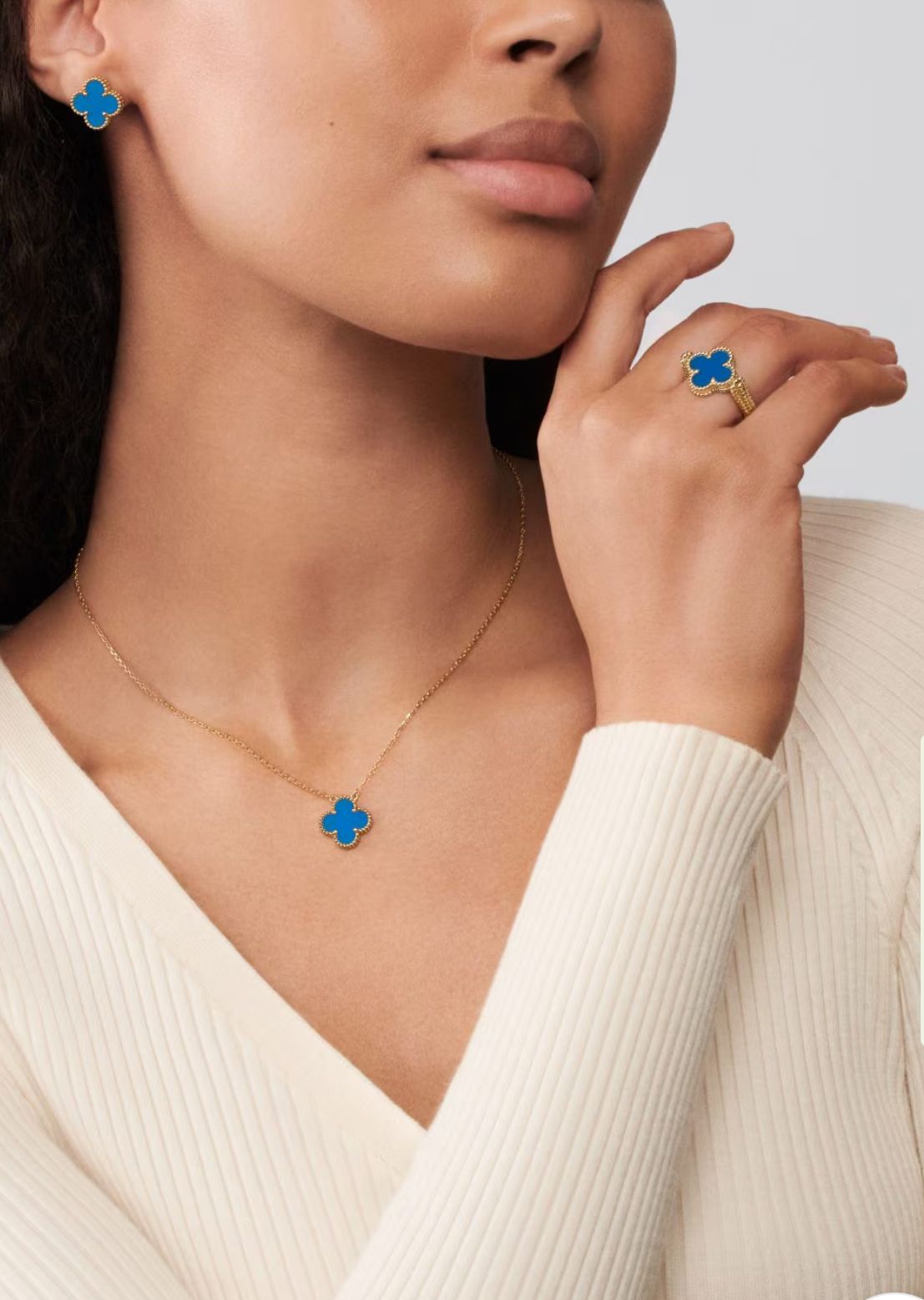 VAN CLEEF NECKLACE SINGLE CLOVER(18K YELLOW GOLD PLATED)