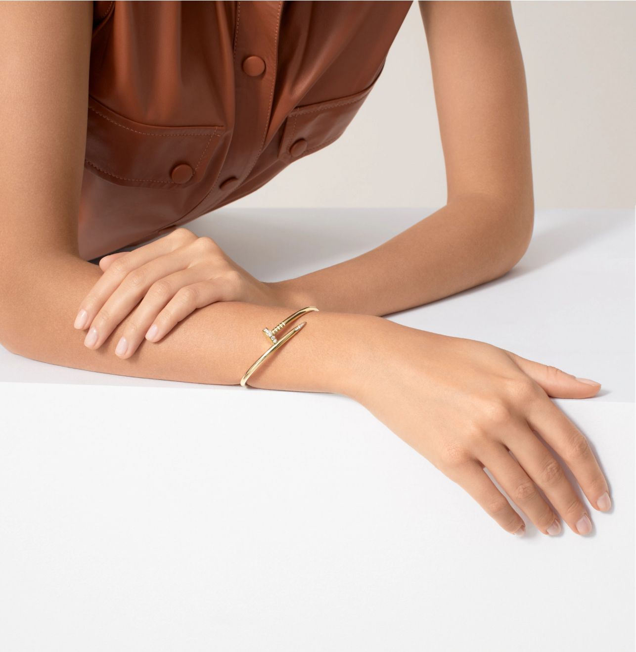 CARTIER JUSTE UN CLOU BRACELET (18K YELLOW GOLD/ROSE GOLD/WHITE GOLD PLATED)