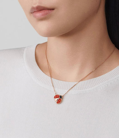 V.ANCLEEF LUCKY SPRING OPEN WINGS LADYBUG PENDANT (18K ROSE GOLD PLATED)